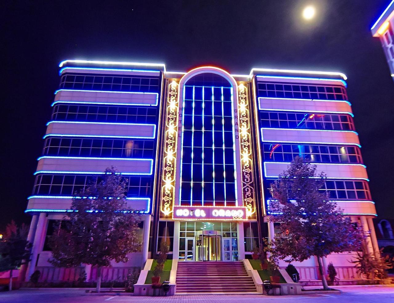Grand Nakhchivan Hotel Eksteriør billede
