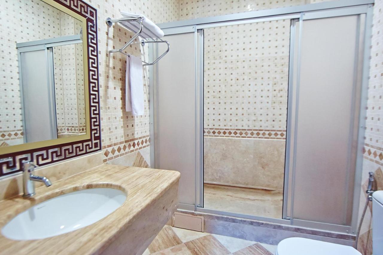 Grand Nakhchivan Hotel Eksteriør billede