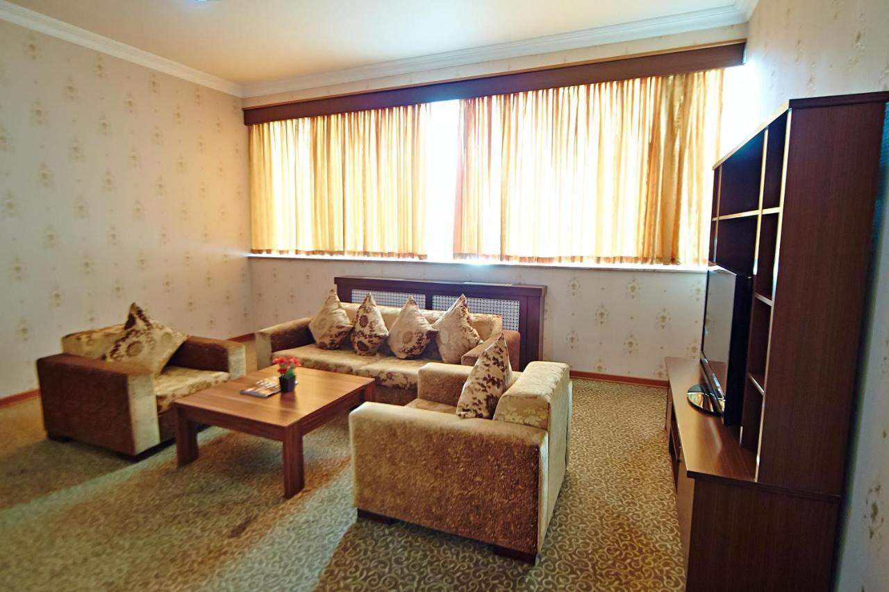 Grand Nakhchivan Hotel Eksteriør billede