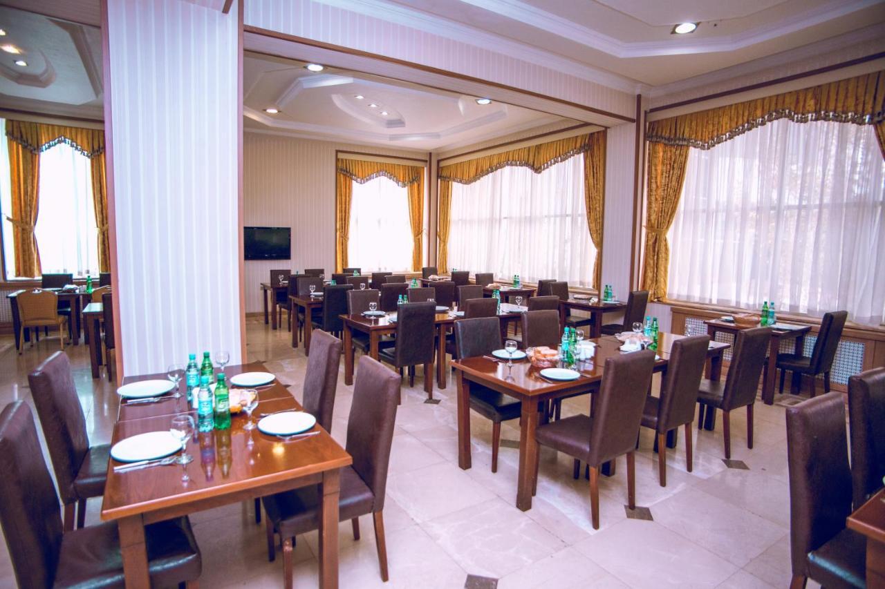 Grand Nakhchivan Hotel Eksteriør billede
